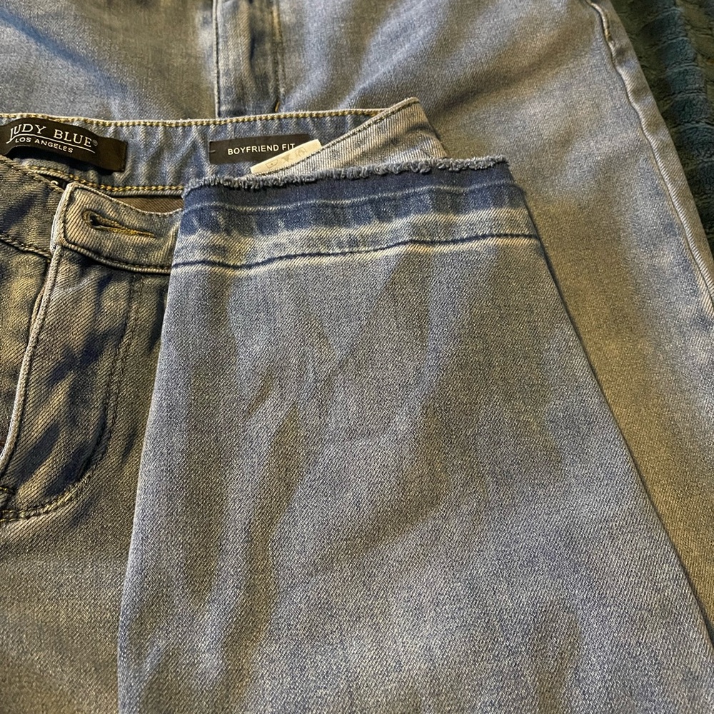 Judy Blue Boyfriend 2 pair New without tags Size 3 - Picture 2 of 2